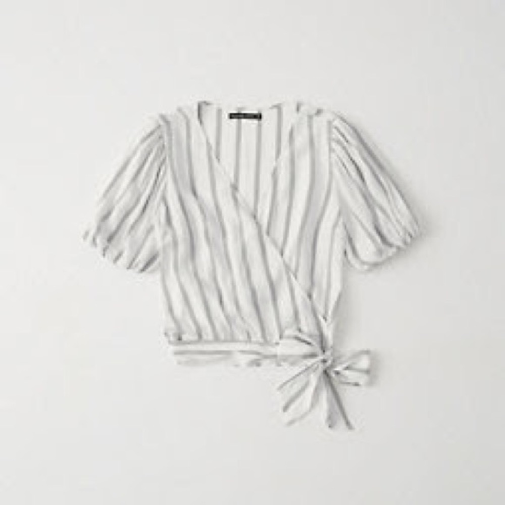 ⚡️Abercrombie & Fitch Puff Sleeve Wrap Front Blouse Sz S